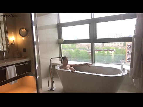 ❤️ Enorme Babe Pasyone jerking nan Pussy li nan twalèt la ☑ Pornografi Larisi nan nou ❌️